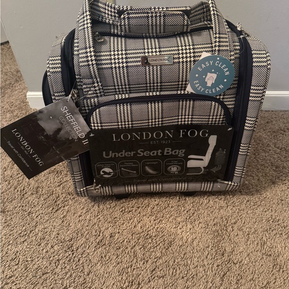 London Fog Black and White Under Seat Bag